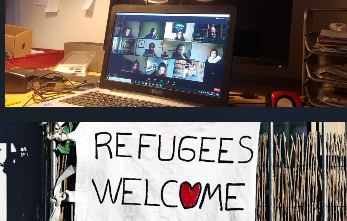 Collage bestående av två bilder 1) texten refugees wecom skriven på ett lakan som hänger från en balkong och 2) rörigt skrivbord med en dator där det pågår ett zoommöte.
